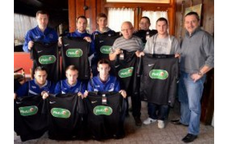 Des maillots tout neufs pour la réserve Séniors