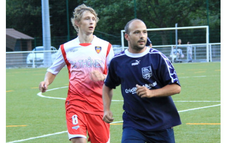 Amical: l'équipe fanion commence bien
