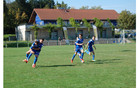 U15 : Les bleus confirment, mais ne brillent pas ...