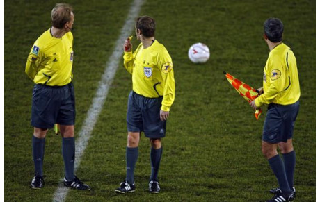 Un Arbitre Volontaire 