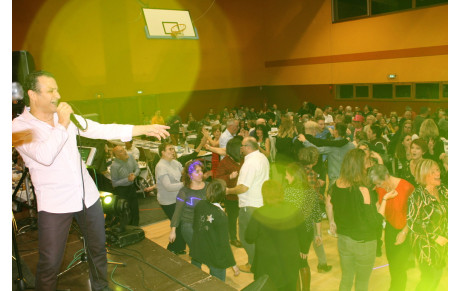 Repas Dansant : Soirée DISCO REUSSIE !!! 